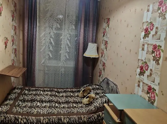 2 комнатная на базарной *